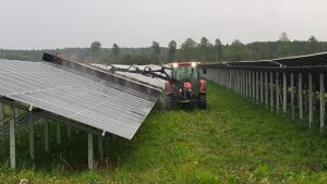 Spalare Profesionala A Panourilor Fotovoltaice Instalate Pe Sol20250829 082227